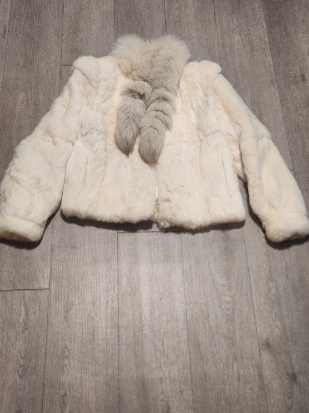 Vintage Wilsons Real Rabbit Fur Jacket Fox Collar Tails Cream White Womens S